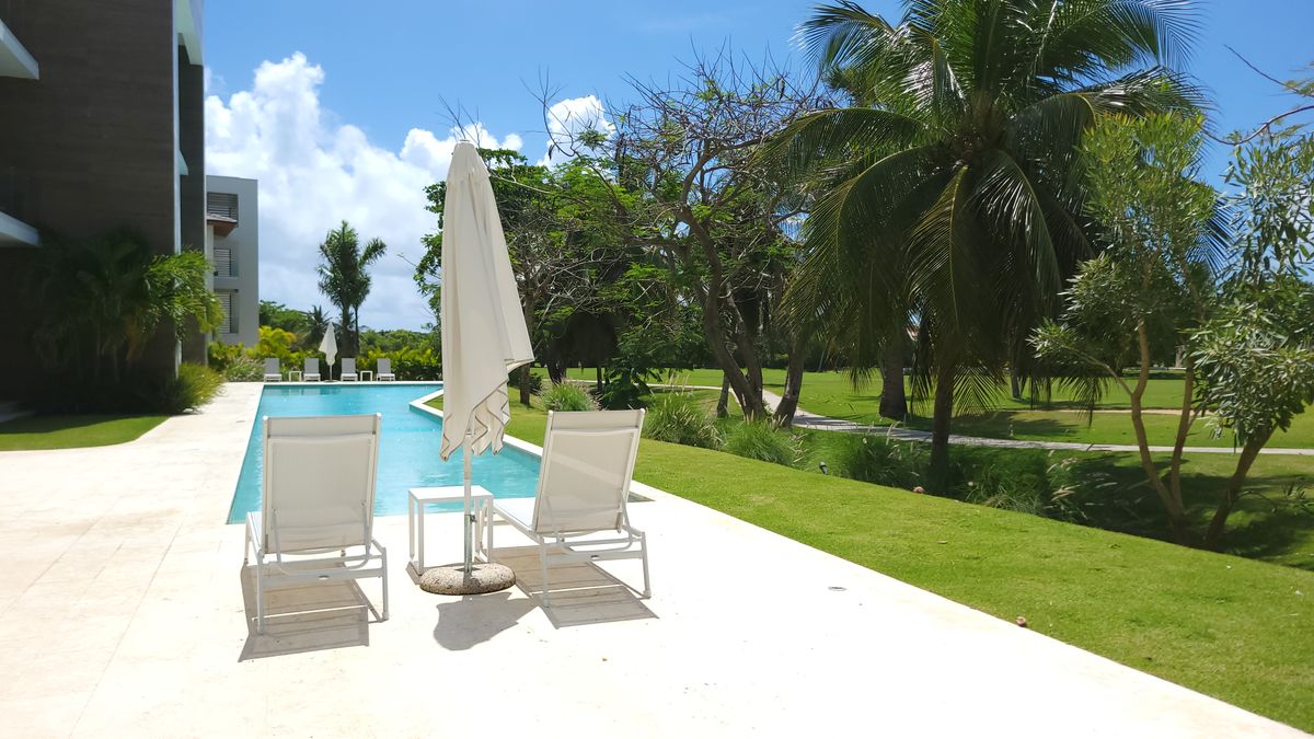 Elegant 2BDR Golf View Unit | Arboleda B103